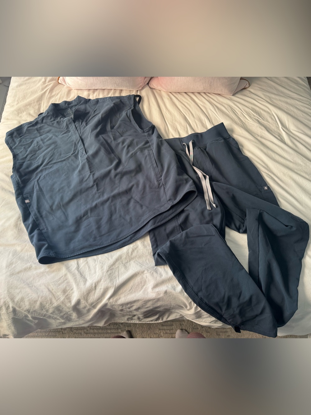 Dark Harbor Rafaela Top and Skinny Yola Pants
